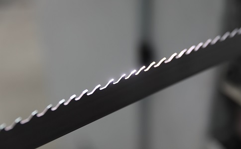 江北双金属带锯条产生切削噪音的原因具体有哪些？
